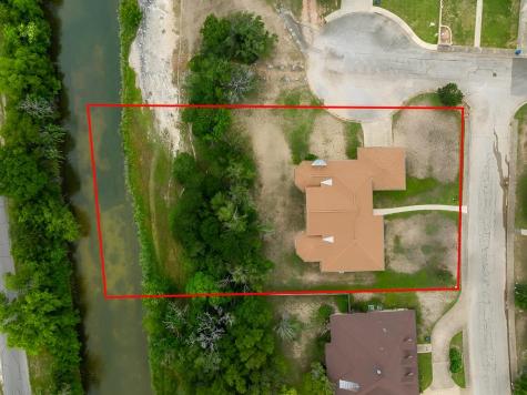 1019 Creek Run Kerrville TX 78028