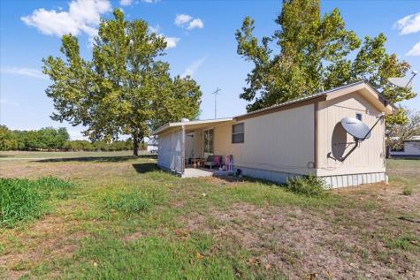 1411 B Democrat Street Blanco TX 78606