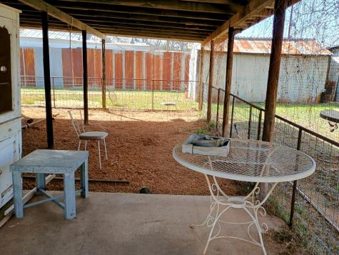 316 S Live Oak Street Mason TX 76856