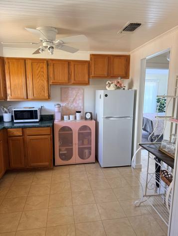 425 S Live Oak Street Mason TX 76856
