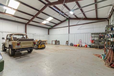 647 Funf Kinder Road Fredericksburg TX 78624