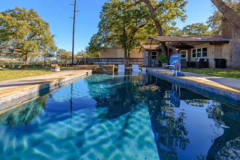 106 Bobwhite Trail Fredericksburg TX 78624