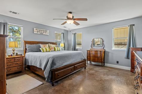 106 Bobwhite Trail Fredericksburg TX 78624