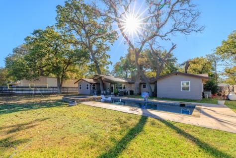 106 Bobwhite Trail Fredericksburg TX 78624