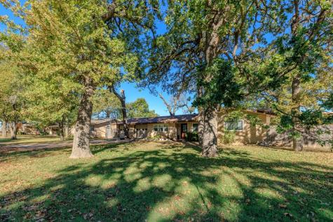 106 Bobwhite Trail Fredericksburg TX 78624