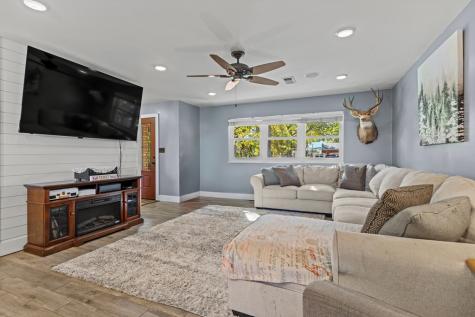 106 Bobwhite Trail Fredericksburg TX 78624