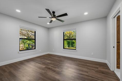 2404 W Commerce Street San Saba TX 76869