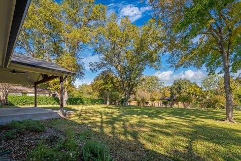 2404 W Commerce Street San Saba TX 76869