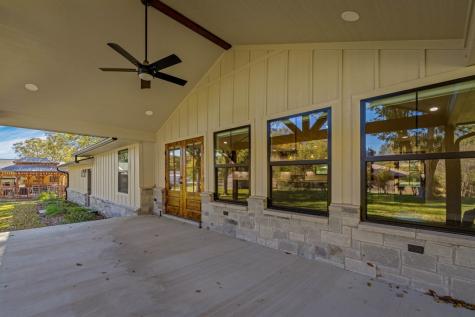 2404 W Commerce Street San Saba TX 76869