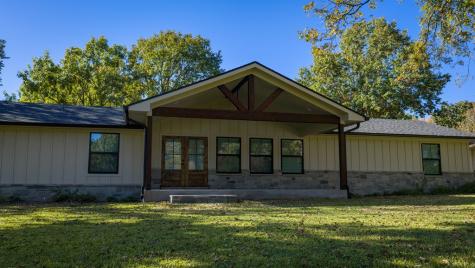 2404 W Commerce Street San Saba TX 76869