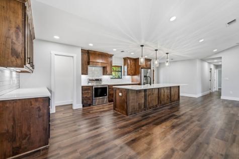 2404 W Commerce Street San Saba TX 76869