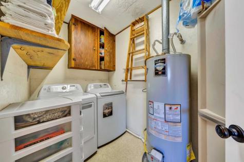 207 S Bowie Fredericksburg TX 78624