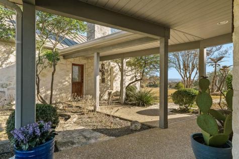 521 Bluff Creek Road Center Point TX 78010