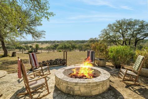 521 Bluff Creek Road Center Point TX 78010