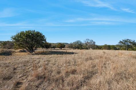 521 Bluff Creek Road Center Point TX 78010