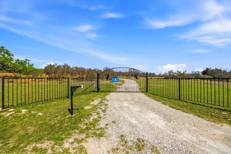 222 Dallas Josie Road Harper TX 78631