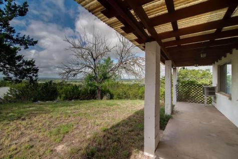 999 Royal Oaks Loop Fredericksburg TX 78624