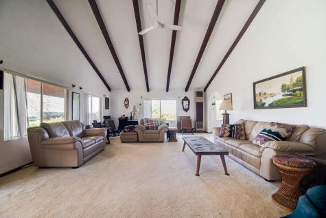 999 Royal Oaks Loop Fredericksburg TX 78624