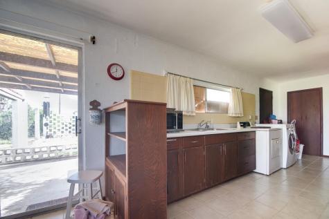 999 Royal Oaks Loop Fredericksburg TX 78624