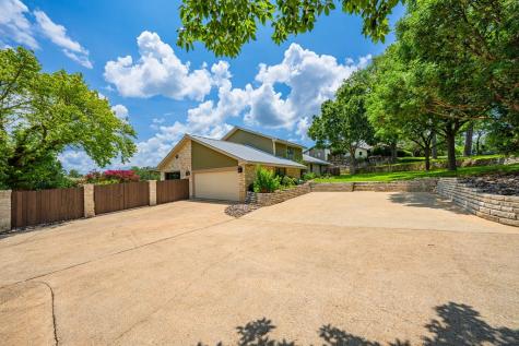 407 Spring Mill Drive Kerrville TX 78028