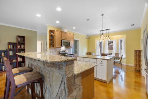 1811 N Llano Street Fredericksburg TX 78624