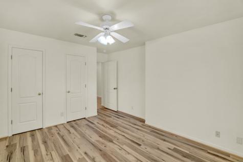 512 S Mesquite Street Fredericksburg TX 78624