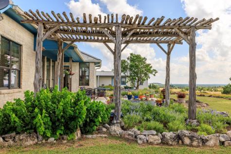 564 Gypsum Mine Road Fredericksburg TX 78624