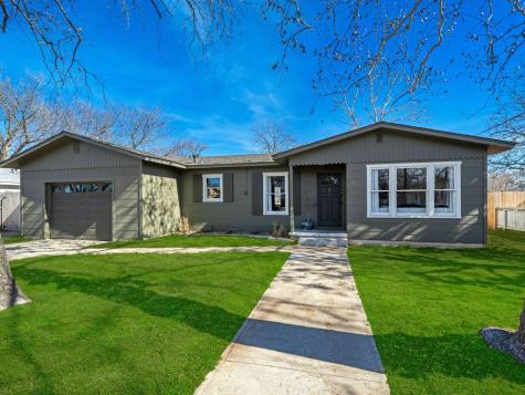 511 Olive Street Fredericksburg TX 78624