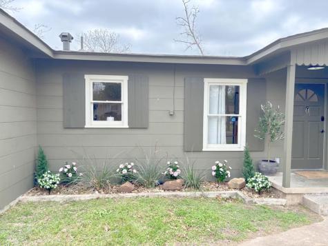 511 Olive Street Fredericksburg TX 78624
