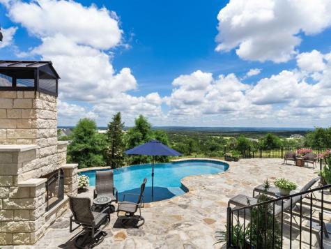 115 Trophy Oak Point Fredericksburg TX 78624