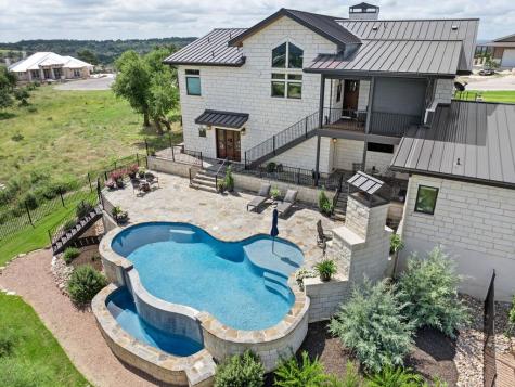 115 Trophy Oak Point Fredericksburg TX 78624