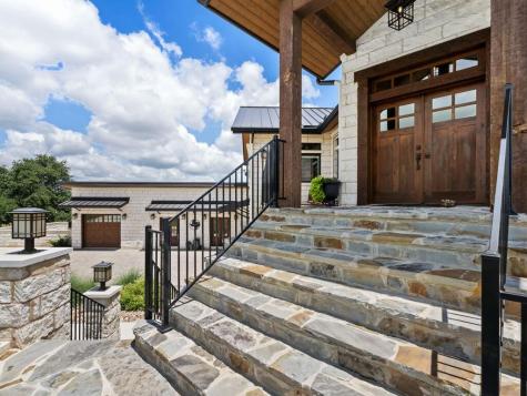 115 Trophy Oak Point Fredericksburg TX 78624