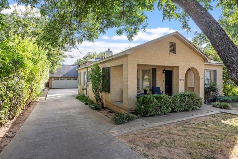 219 W Creek Street Fredericksburg TX 78624