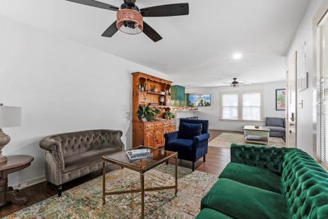 219 W Creek Street Fredericksburg TX 78624