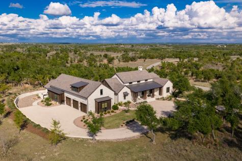 29 Brenham Trail Fredericksburg TX 78624