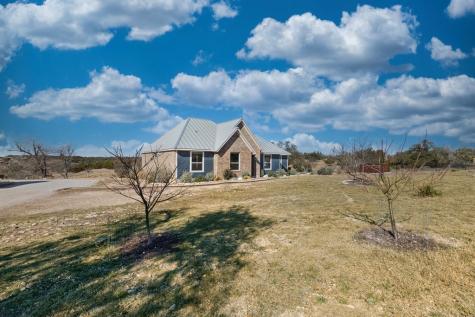612 Sugar Creek Trail Fredericksburg TX 78624