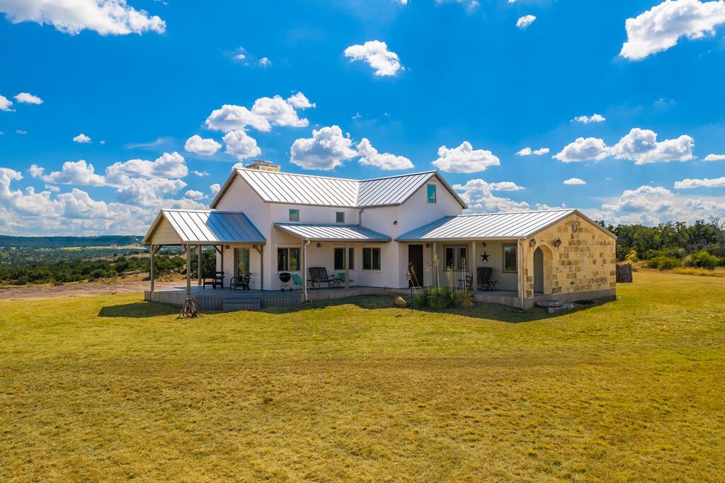 2150 Granite Springs Drive Fredericksburg TX 78624