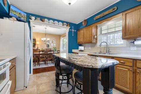211 W Driftwood Drive Fredericksburg TX 78624