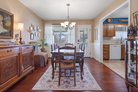 211 W Driftwood Drive Fredericksburg TX 78624