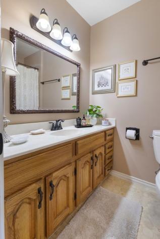211 W Driftwood Drive Fredericksburg TX 78624