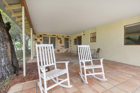1237 Hollmig Lane Fredericksburg TX 78642