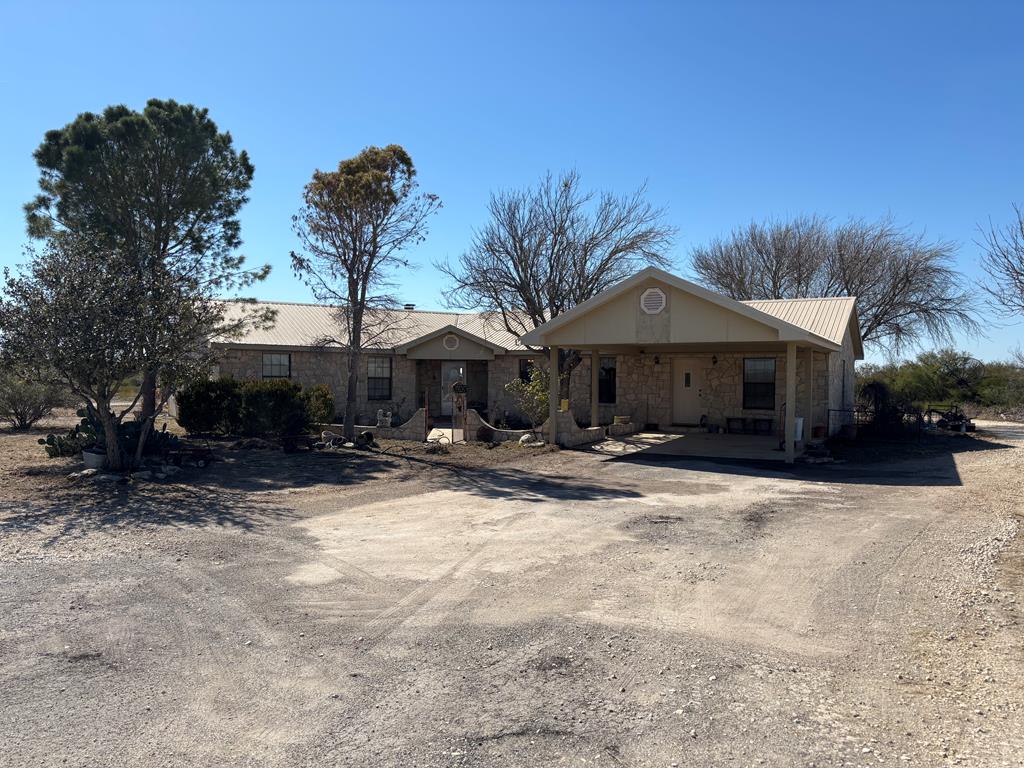 253 Molley Road Brackettville TX 78832