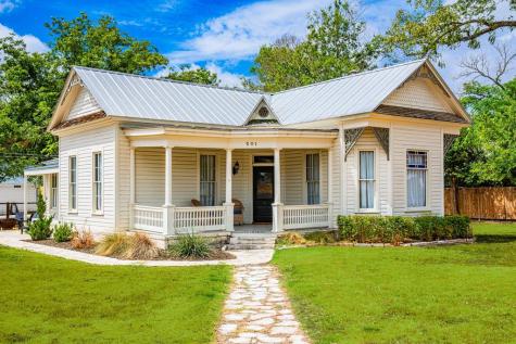 501 W San Antonio Street Fredericksburg TX 78624