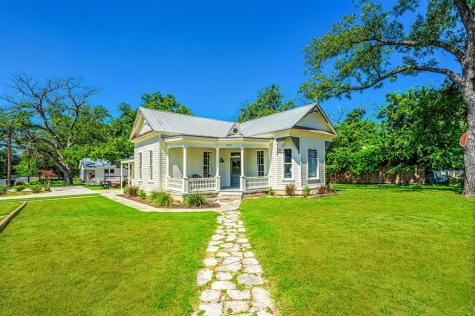 501 W San Antonio Street Fredericksburg TX 78624