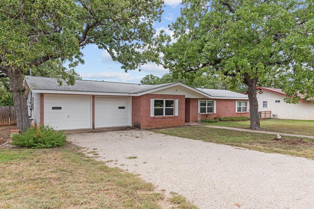 1206 Crenwelge Drive Fredericksburg TX 78624
