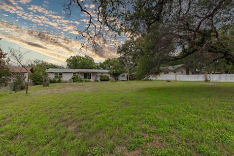 1206 Crenwelge Drive Fredericksburg TX 78624
