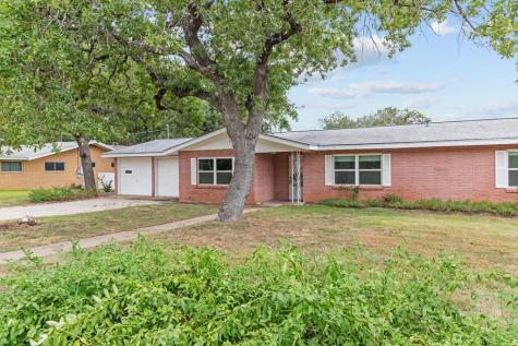 1206 Crenwelge Drive Fredericksburg TX 78624