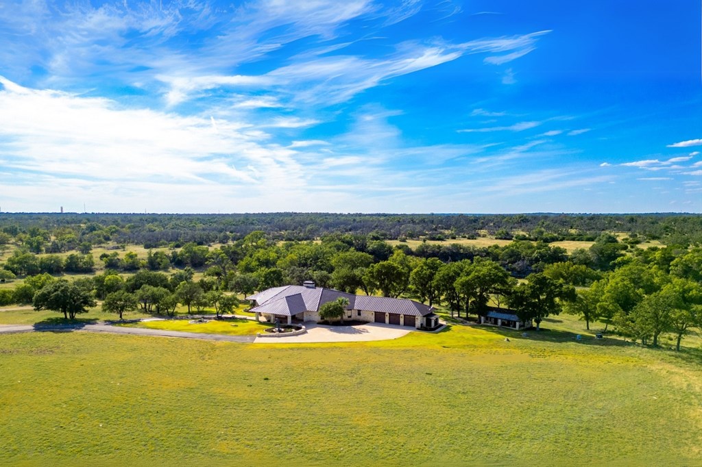 170 Goose Landing Way Harper TX 78631