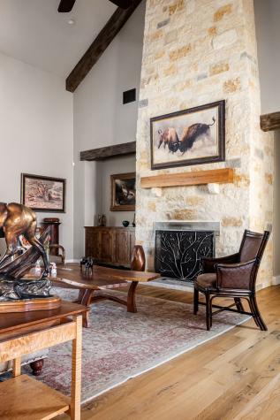 220 N Spies Ridge Drive Fredericksburg TX 78624