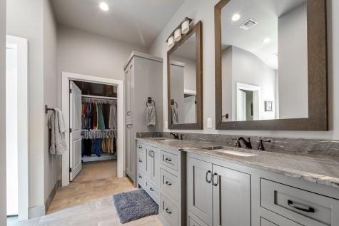 220 N Spies Ridge Drive Fredericksburg TX 78624